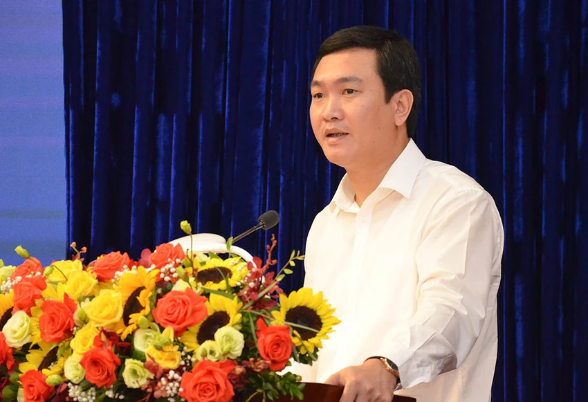 Ông Nguyễn Cảnh Toàn, Vụ trưởng Vụ Tổ chức cán bộ, Uỷ ban Quản lý vốn nhà nước tại doanh nghiệp giữ chức Phó Chủ tịch Uỷ ban này. Ảnh: VGP Ông Nguyễn Cảnh Toàn, Vụ trưởng Vụ Tổ chức cán bộ, Uỷ ban Quản lý vốn nhà nước tại doanh nghiệp giữ chức Phó Chủ tịch Uỷ ban này. Ảnh: VGP