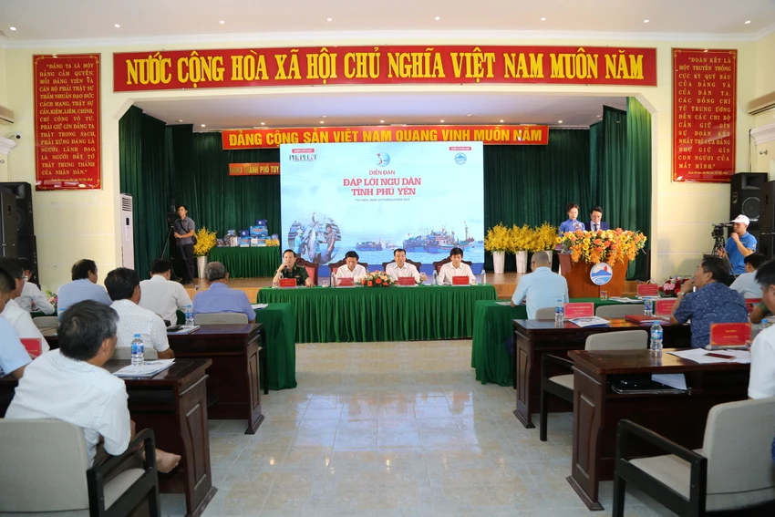 Diễn đàn là nơi để “ngư dân hỏi - chính quyền đáp” những vấn đề liên quan đến đời sống, sinh kế, hoạt động kinh tế, đánh bắt thủy hải sản tại các tỉnh, thành có biển. Bà con ngư dân có thể bày tỏ tâm tư, tình cảm, nguyện vọng; bày tỏ sự ủng hộ với các chính sách, chủ trương, hoạt động hiệu quả từ chính quyền; phản ánh những khó khăn, bất cập liên quan đến đời sống bám biển.