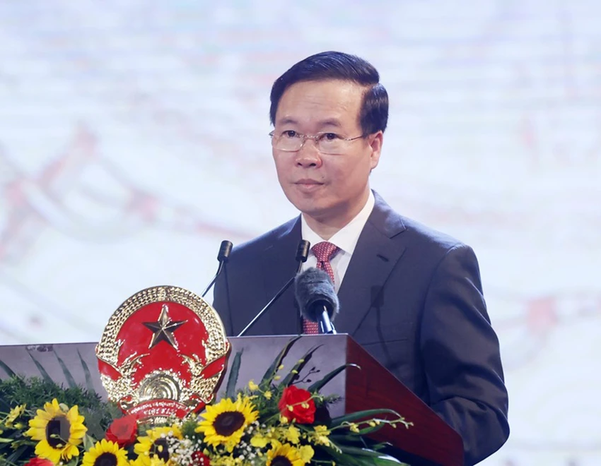 Chủ tịch nước Võ Văn Thưởng đọc diễn văn tại lễ kỷ niệm. Ảnh: TTXVN Chủ tịch nước Võ Văn Thưởng đọc diễn văn tại lễ kỷ niệm. Ảnh: TTXVN
