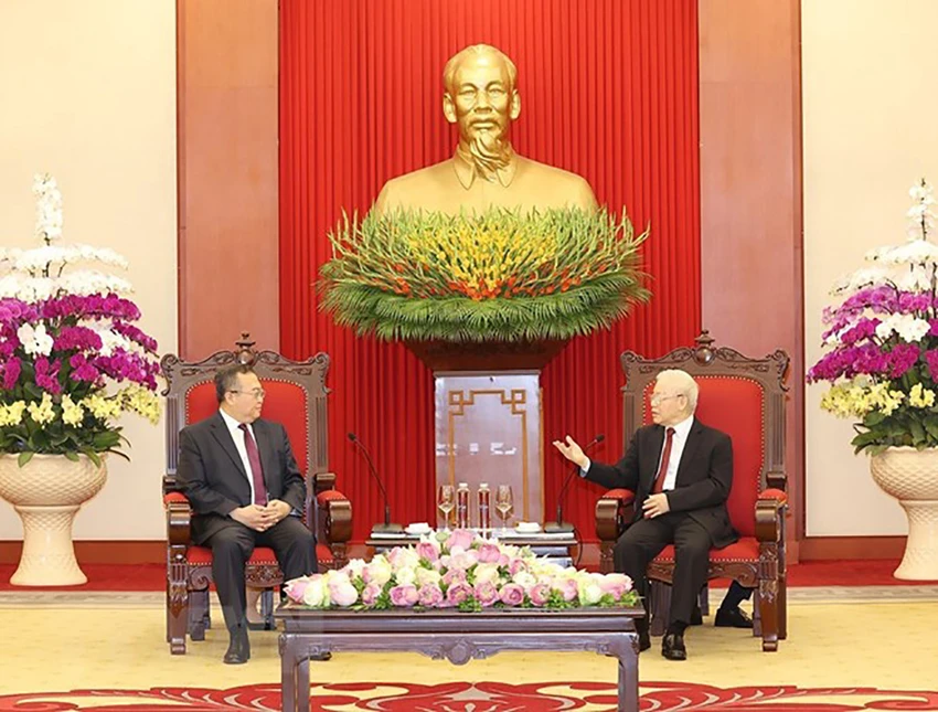 Tổng Bí thư Nguyễn Phú Trọng tiếp Trưởng Ban Liên lạc Đối ngoại Trung ương Đảng Cộng sản Trung Quốc Lưu Kiến Siêu. Ảnh: TTXVN Tổng Bí thư Nguyễn Phú Trọng tiếp Trưởng Ban Liên lạc Đối ngoại Trung ương Đảng Cộng sản Trung Quốc Lưu Kiến Siêu. Ảnh: TTXVN