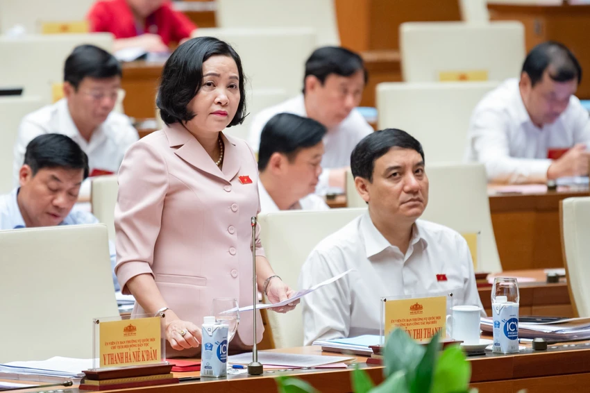Trưởng Ban Công tác đại biểu của Ủy ban Thường vụ QH Nguyễn Thị Thanh cho biết đã có danh sách dự kiến người được lấy phiếu tín nhiệm tại Kỳ họp 6, Quốc hội XV. Ảnh: QH Trưởng Ban Công tác đại biểu của Ủy ban Thường vụ QH Nguyễn Thị Thanh cho biết đã có danh sách dự kiến người được lấy phiếu tín nhiệm tại Kỳ họp 6, Quốc hội XV. Ảnh: QH