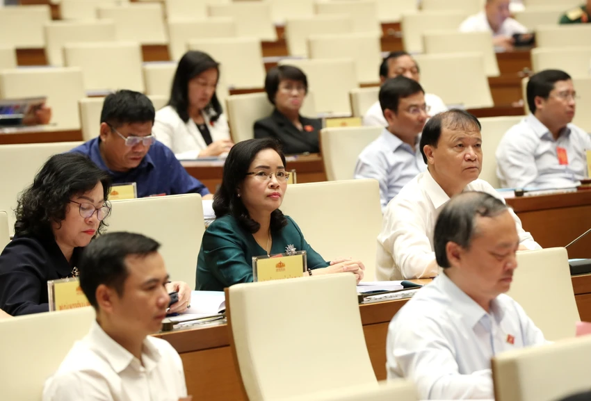 Các đại biểu tham dự tại hội nghị. Ảnh: QH Các đại biểu tham dự tại hội nghị. Ảnh: QH