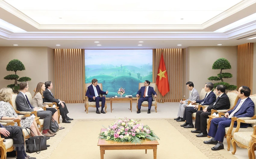 Thủ tướng Phạm Minh Chính tiếp Đặc phái viên của Tổng thống Mỹ về Khí hậu John Kerry. Ảnh: TTXVN Thủ tướng Phạm Minh Chính tiếp Đặc phái viên của Tổng thống Mỹ về Khí hậu John Kerry. Ảnh: TTXVN