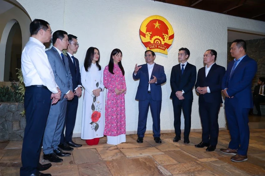 thu-tuong-tham-dai-su-quan-viet-tai-brazil-1.jpeg
