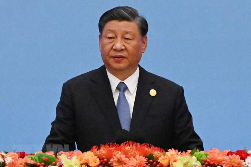 chu-tich-nuoc-vanh-dai-va-con-duong-2.jpg