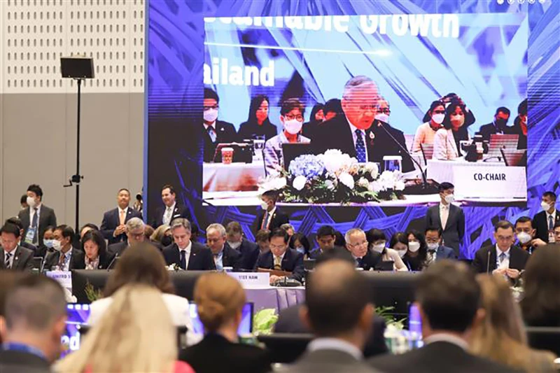 apec-9215.jpg.jpg