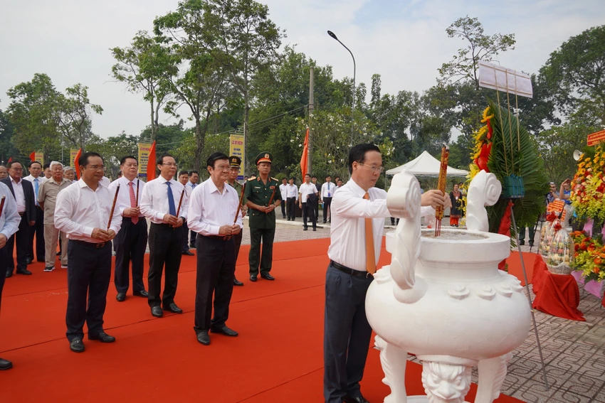 dang-huong-long-an-duc-hoa-1.jpg
