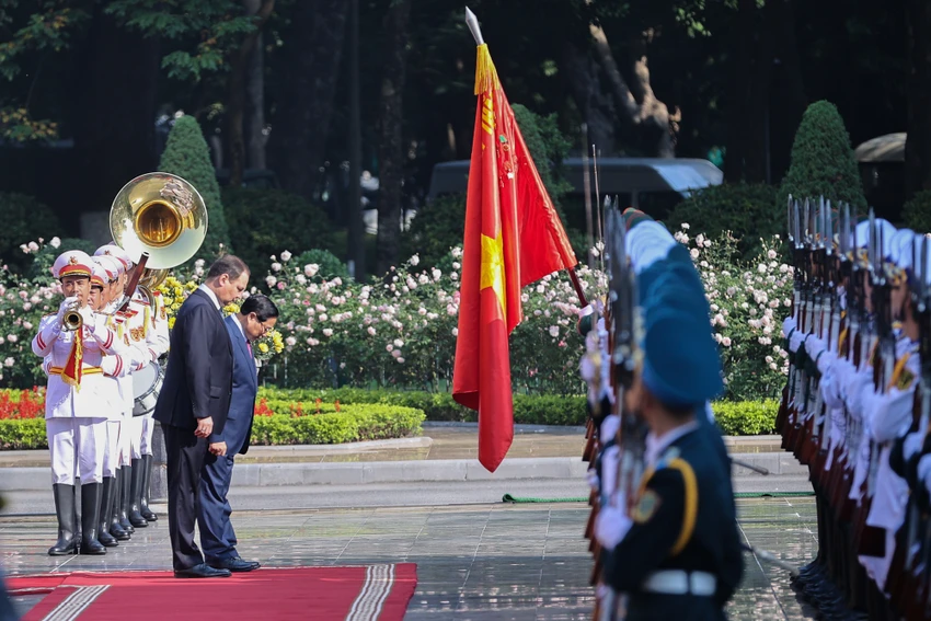 2-thu-tuong-pham-minh-chinh-hoi-dam-thu-tuong-belarus.jpg