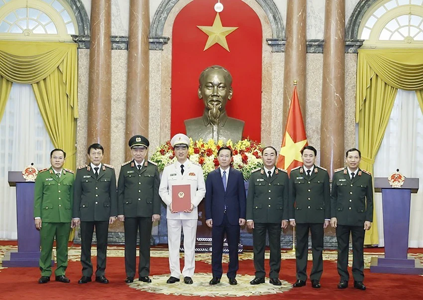thu-truong-bo-cong-an-thang-quan-ham-thuong-tuong-2.jpg