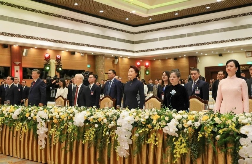 17-tiec-chieu-dai-ong-tap-can-binh-vov.png
