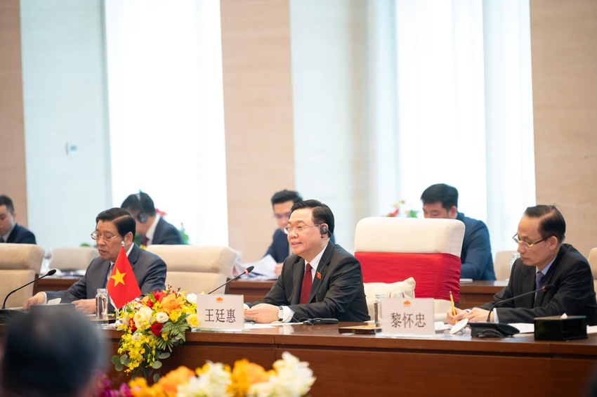Ngay-2-ong-tap-can-binh-hoi-dam-vuong-dinh-hue-1-QH.jpg