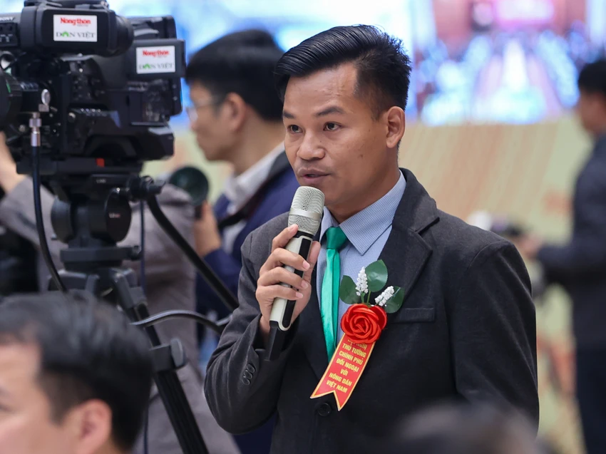 4-thu-tuong-doi-thoai-voi-nong-dan-8544.jpeg
