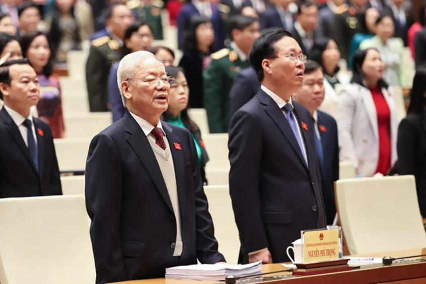 tong-bi-thu-nguyen-phu-trong-du-phien-khai-mac-305-3759.jpg