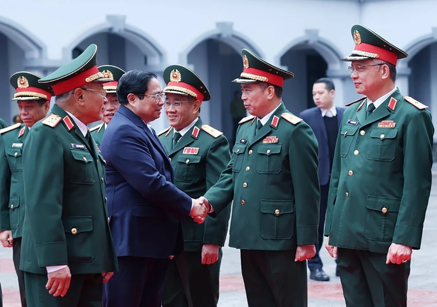 Thủ tướng Phạm Minh Chính thăm, chúc Tết cán bộ Tổng cục tình báo Bộ Quốc phòng