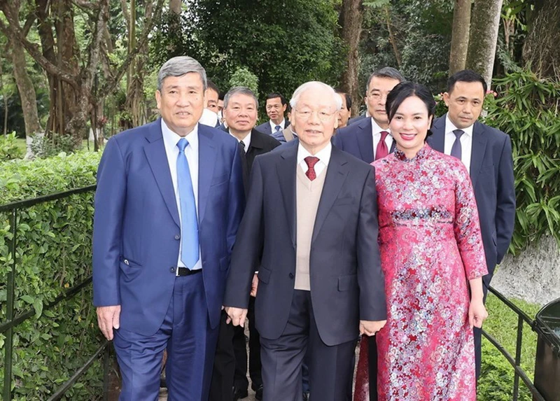 ting-bi-thu-nguyen-phu-trong-tham-nha-67-2.jpeg