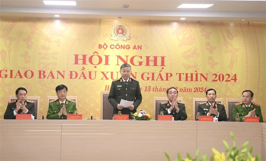 Bộ trưởng Công an Tô Lâm: Đẩy nhanh tiến độ điều tra các vụ án thuộc diện theo dõi, chỉ đạo