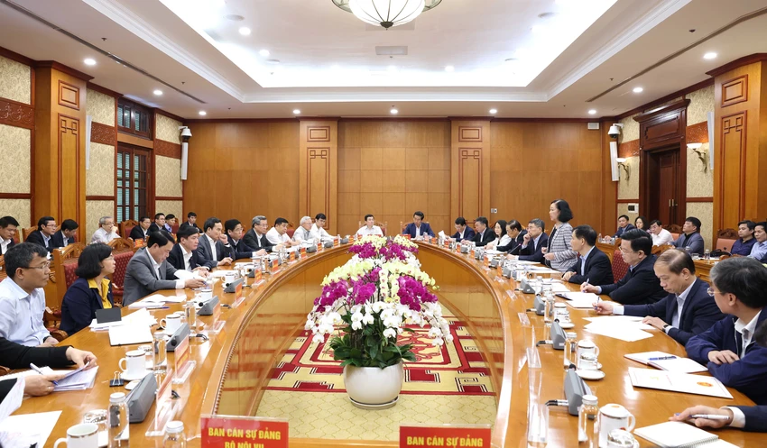chuong-trinh-lam-viec-cua-bo-chinh-tri-ban-bi-thu-trong-nam-2024-1.jpeg