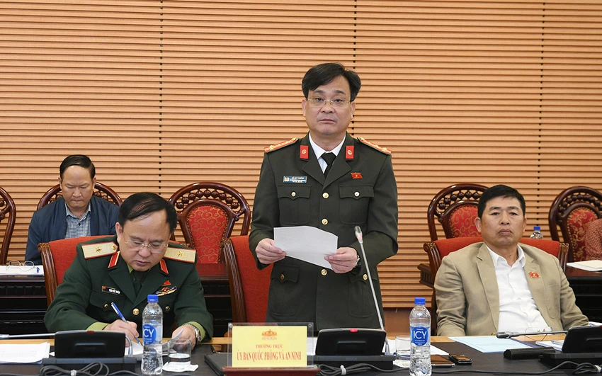 dai-ta-vu-huy-khanh-luat-canh-ve.jpeg