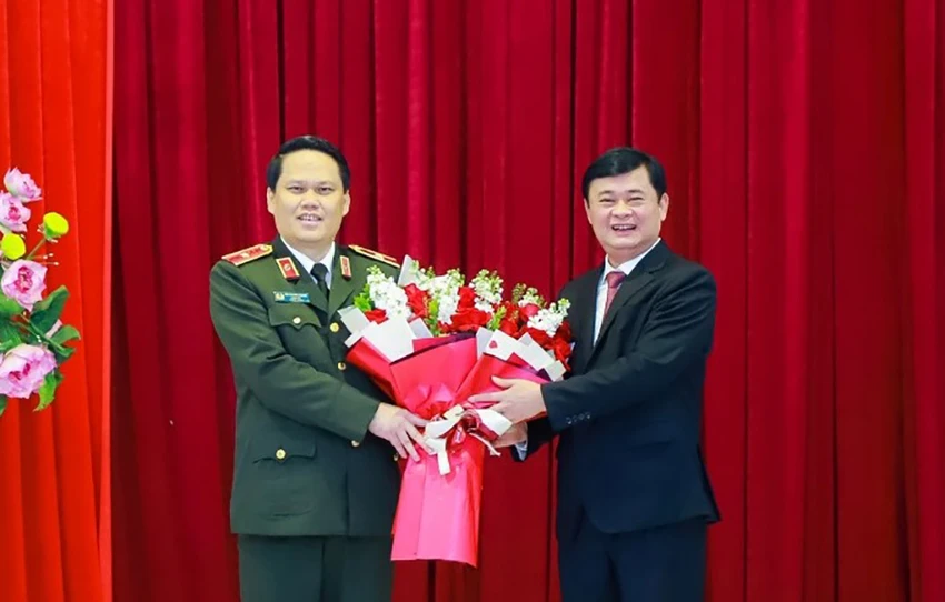 Giám đốc Công an tỉnh Nghệ An được thăng cấp bậc hàm Thiếu tướng
