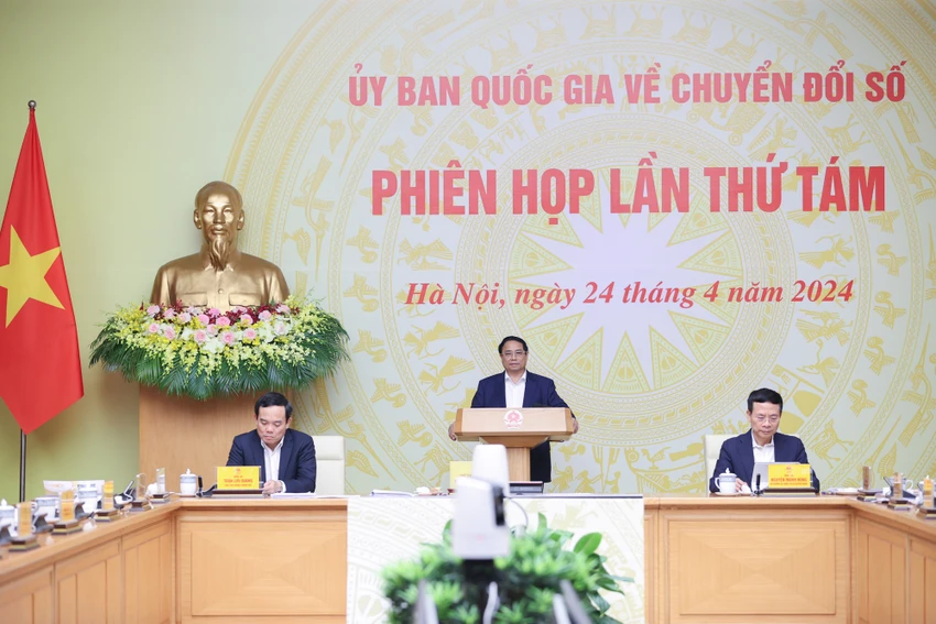 Thủ tướng yêu cầu '3 tăng cường', '5 đẩy mạnh' trong chuyển đổi số quốc gia