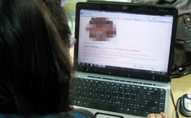 Chat khiêu dâm với 'Linh Linh', người đàn ông bị tống tiền 200 triệu đồng