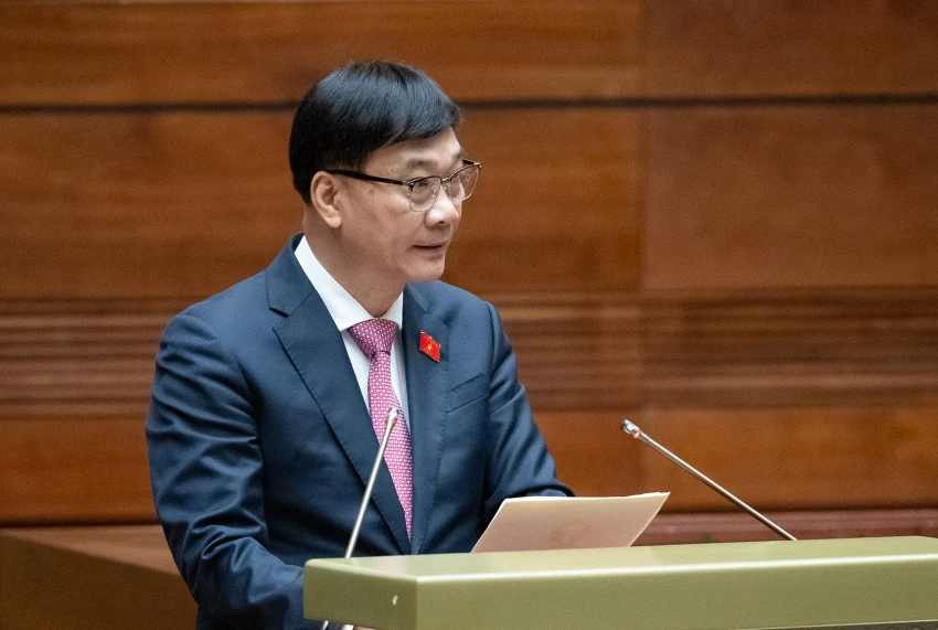 1-uy-ban-kinh-te-cac-ngan-hang-lai-lon-trong-khi-doanh-nghiep-kho-khan.jpeg