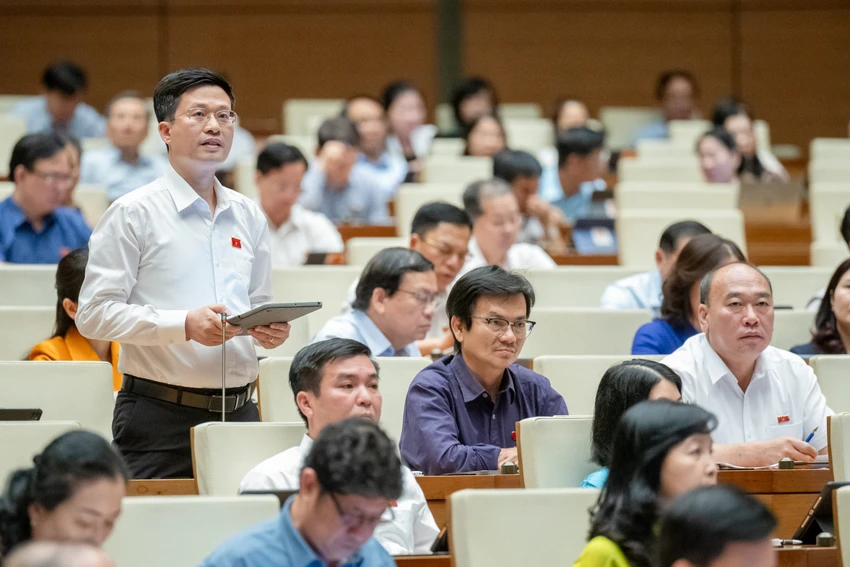 co-nhung-phien-livestream-thu-tram-ti-moi-ngay-dai-bieu-hoi-bo-truong-cong-thuong-co-biet-do-chi-nghia.jpeg