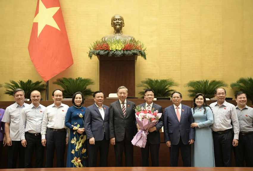 Quốc hội kiện toàn nhiều vị trí nhân sự cấp cao