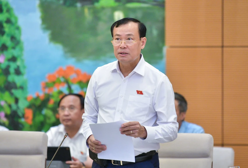 Đề xuất thuê cảnh vệ cho lãnh đạo chủ chốt khi công du nước ngoài