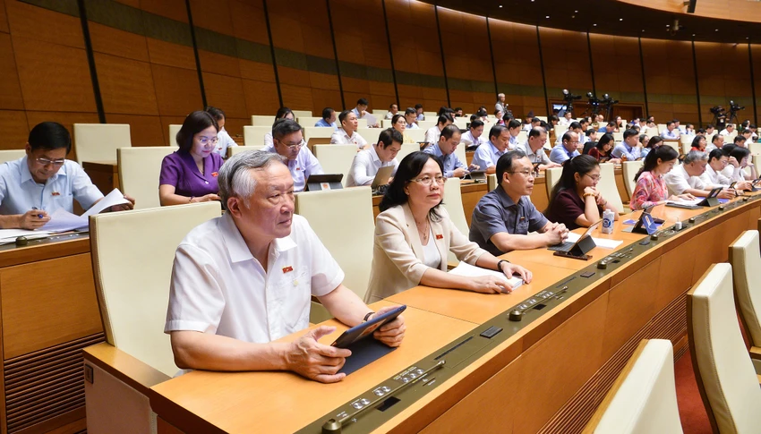 pho-thu-tuong-le-thanh-long-do-tuoi-hanh-nghe-cua-cong-chung-vien-den-70-tuoi-21.jpg