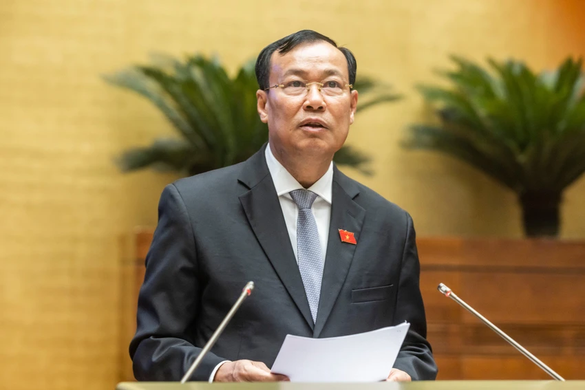 bo-truong-bo-quoc-phong-phan-van-giang-may-bay-khong-nguoi-lai-tiem-an-nguy-co-de-doa-an-ninh-le-tan-toi.jpg
