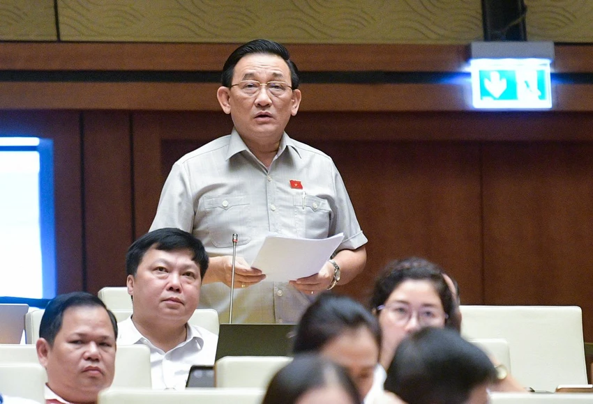 quoc-hoi-nong-ve-viec-danh-5-thue-vat-doi-voi-phan-bon-tran-quoc-tuan.jpg