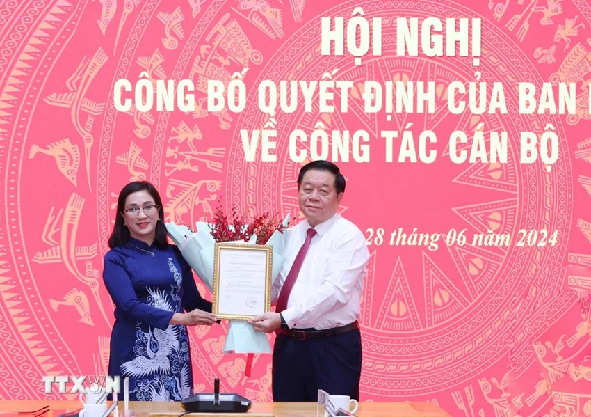 dinh-thi-mai-pho-tuyen-giao-1.jpg