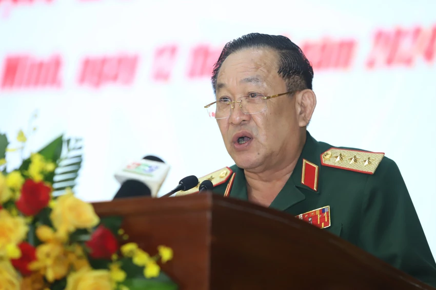 thu-truong-bo-quoc-phong-moi-bien-dong-o-khong-gian-mang-deu-boc-lo-o-dia-ban-quan-khu-7.jpg
