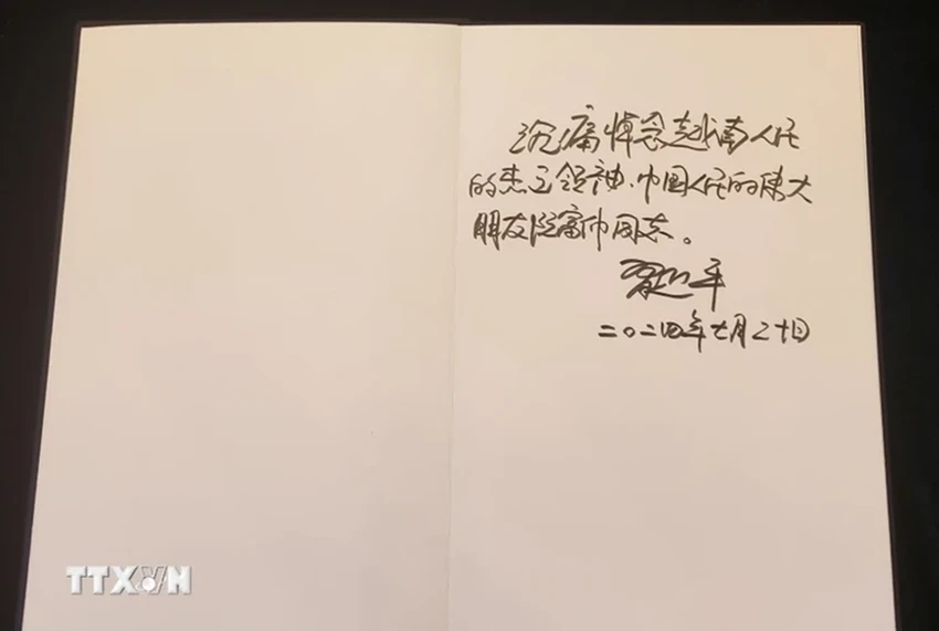 ong-bi-thu-chu-tich-trung-quoc-tap-can-binh-den-dai-su-quan-viet-nam-tai-trung-quoc-vieng-tong-bi-thu-nguyen-phu-trong-2.png