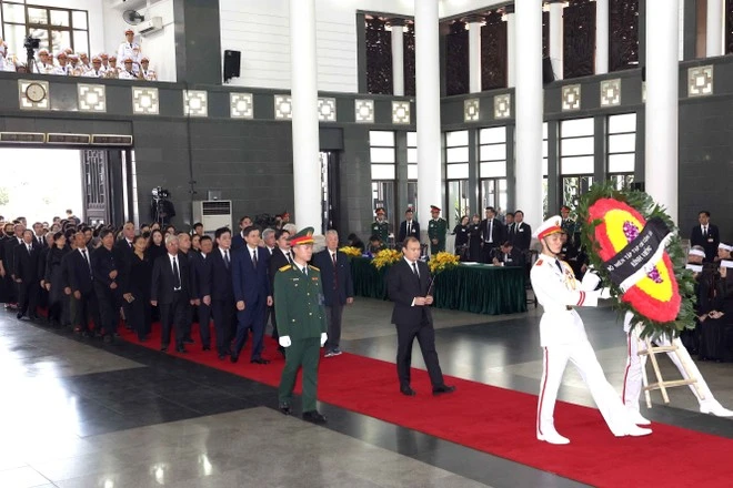 tap-chi-cong-san.jpg