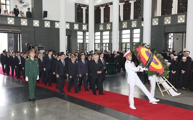 toa-toi-cao.jpg
