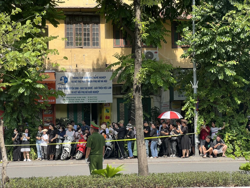 nguoi-dan-tien-biet.jpg