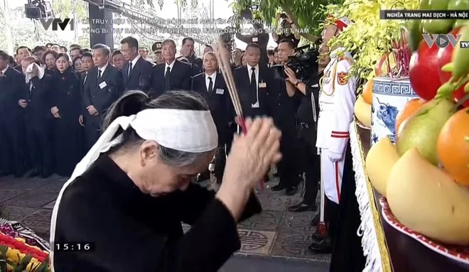 tien-biet-lan-cuoi.jpg