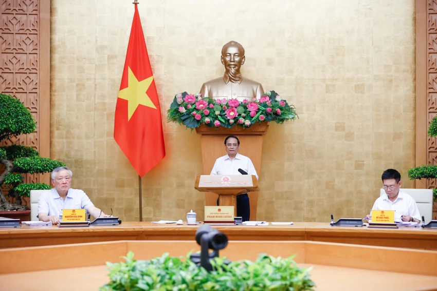 Sửa 3 luật, Thủ tướng Phạm Minh Chính yêu cầu cơ chế, chính sách thông thoáng, khả thi nhưng kiểm soát được