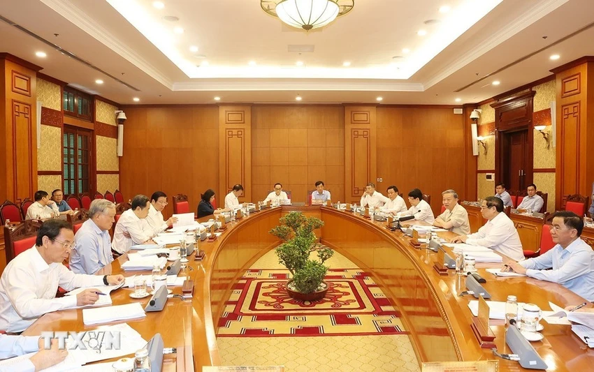 tong-bi-thu-chu-tich-nuoc-to-lam-chu-tri-hop-bo-chinh-tri-ban-bi-thu-2.jpg