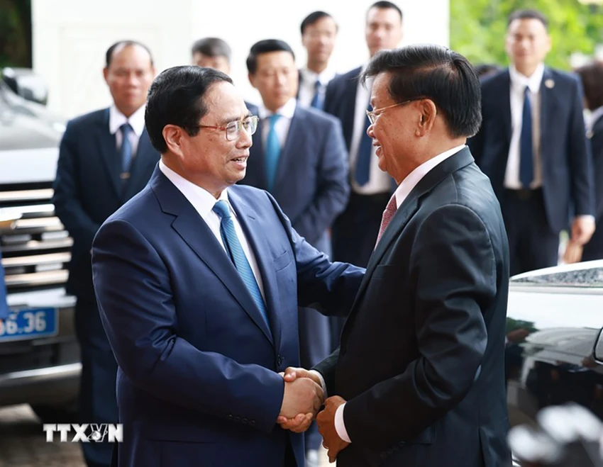 thu-tuong-pham-minh-chinh-hoi-kien-tong-bi-thu-chu-tich-nuoc-lao-thongloun-sisoulith-1.jpg