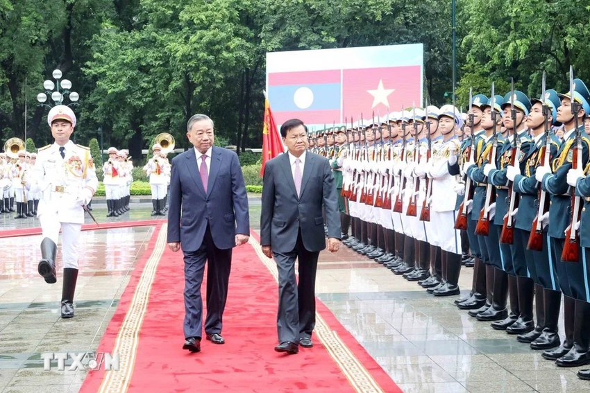 Tổng Bí thư, Chủ tịch nước Tô Lâm chủ trì Lễ đón Tổng Bí thư, Chủ tịch nước Lào với nghi thức cao nhất