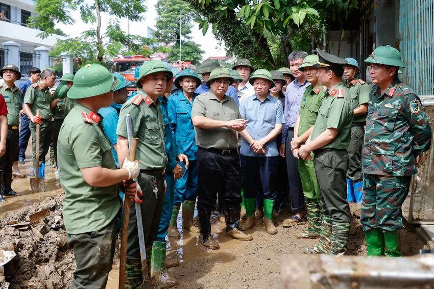thu-tuong-toi-yen-bai-chi-dao-ung-pho-khac-phuc-hau-qua-mua-lu-thien-tai-5.jpg