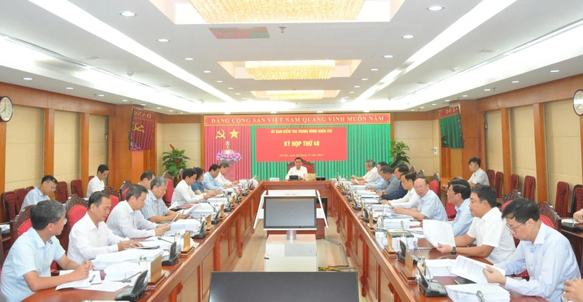 Ủy ban Kiểm tra Trung ương kỷ luật, đề nghị kỷ luật nhiều cán bộ tỉnh Tuyên Quang, Phú Thọ