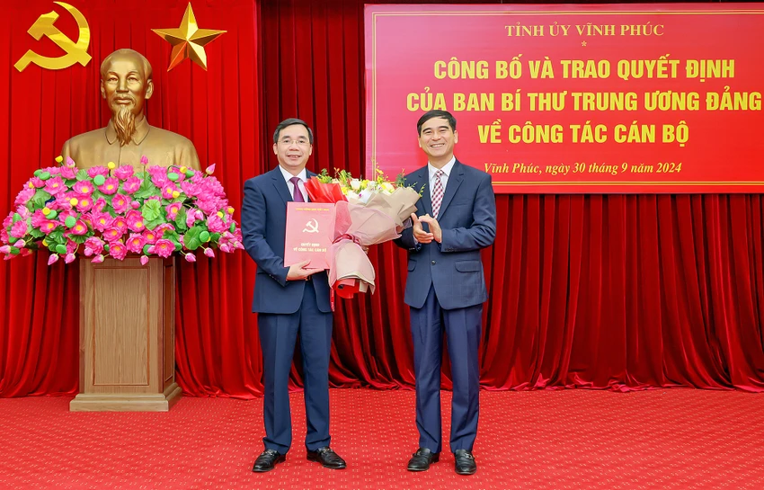 nhan-su-tuan-qua-dieu-dong-bo-nhiem-nhieu-vi-tri-quan-trong-o-tp-hcm-va-cac-dia-phuong.jpg