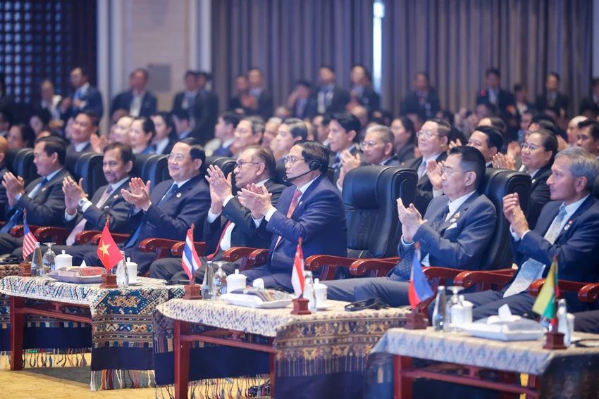 Nhìn lại hơn 60 hoạt động trong 4 ngày của Thủ tướng Phạm Minh Chính ở Lào