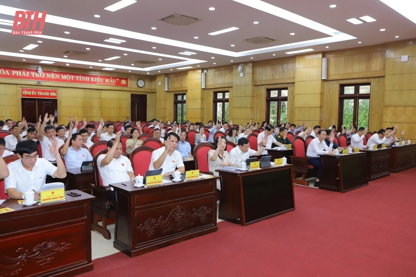 ong-do-trong-hung-thoi-lam-chu-tich-hdnd-tinh-thanh-hoa-1.jpg