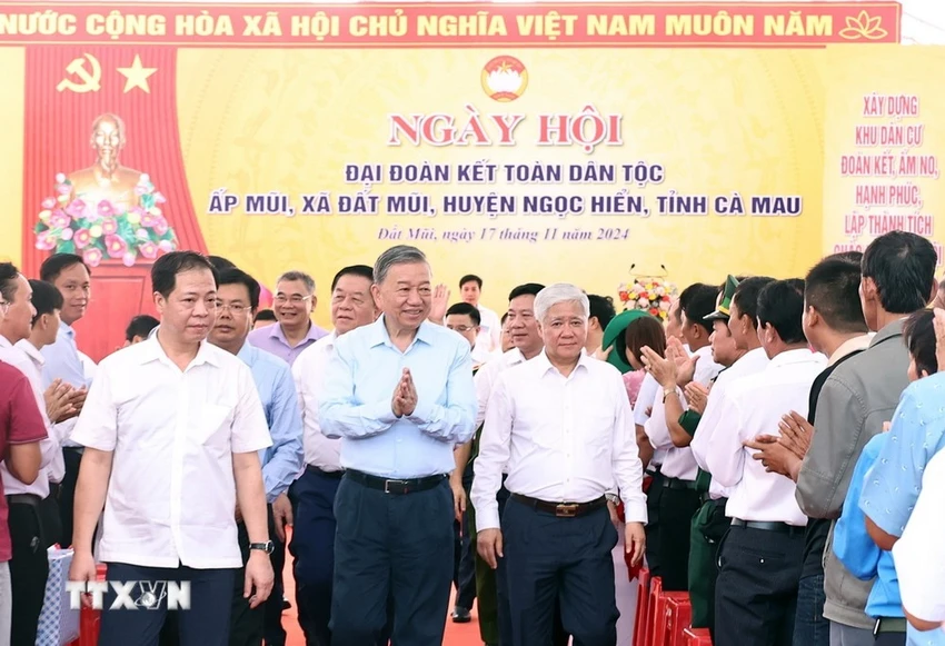 tong-bi-thu-to-lam-du-ngay-hoi-dai-doan-ket-toan-dan-toc-tai-dat-mui-ca-mau.jpg