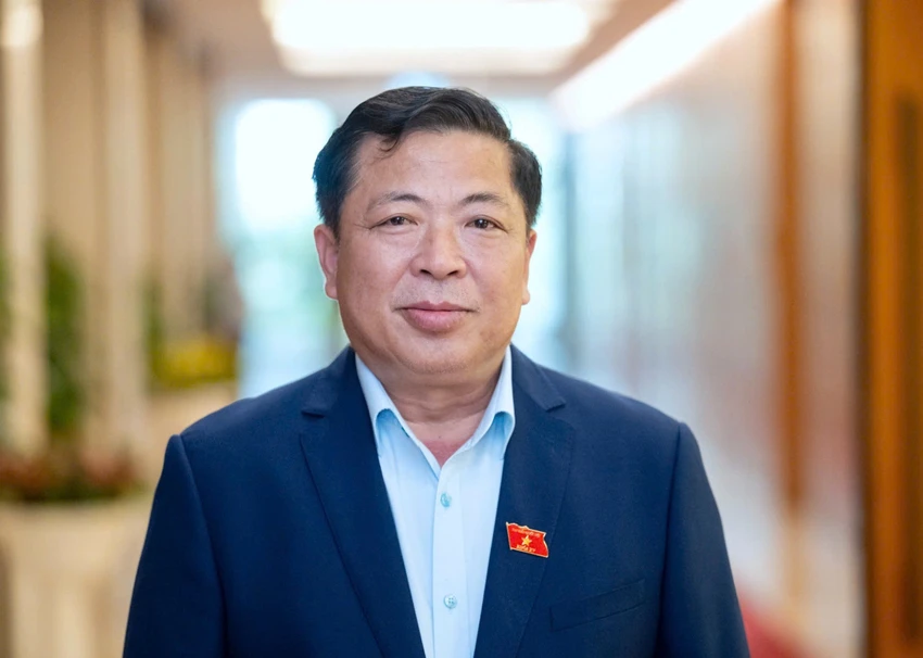 bo-truong-gtvt-tran-hong-minh-4.jpg
